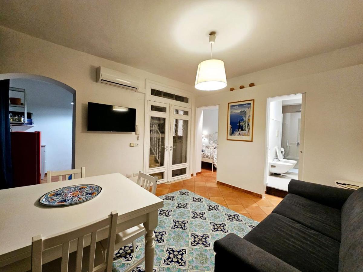 Casa Clo Βίλα Σαλέρνο Εξωτερικό φωτογραφία